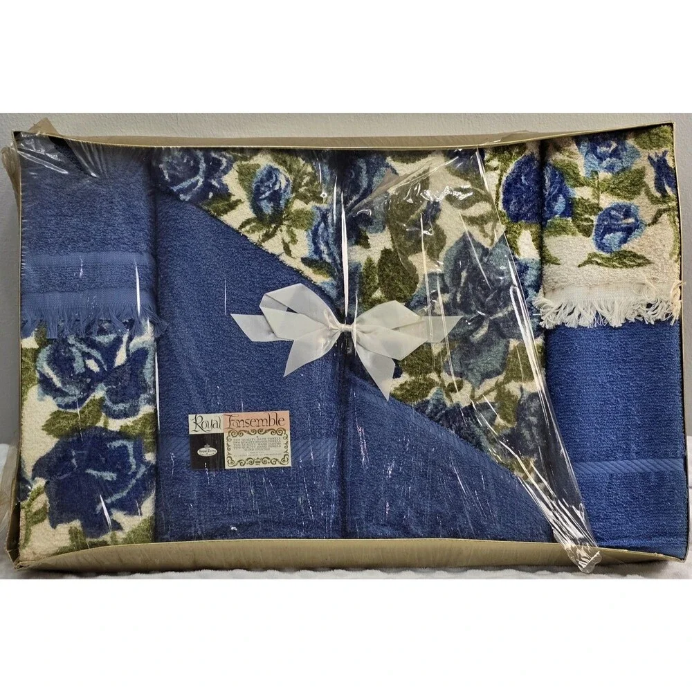 Vintage MCM Towel Set New Blue Green Floral 1960s Royal Ensemble Set Weathered